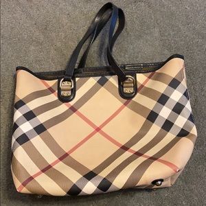 Burberry Novacheck tote